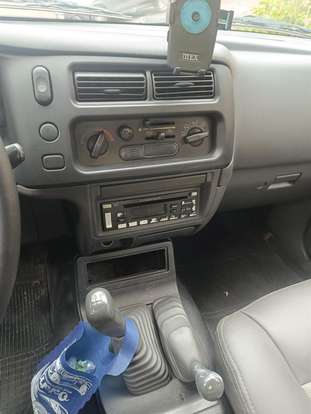 MITSUBISHI-L200-2008