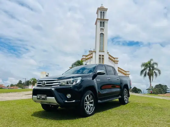 TOYOTA HILUX 2.8 SRV 4X4 CD 16V DIESEL 4P AUTOMÁTICO TOYOTA HILUX 2.8 SRV 4X4 CD 16V DIESEL 4P AUTOMÁTICO