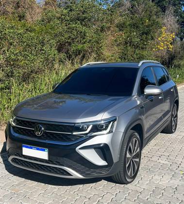 VOLKSWAGEN TAOS 1.4 250 TSI TOTAL FLEX HIGHLINE AUTOMÁTICO