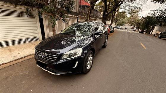VOLVO XC60 2.0 T5 KINETIC GASOLINA 4P AUTOMÁTICO