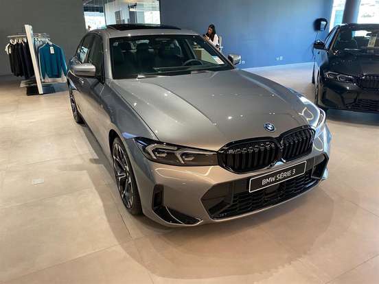 BMW-330e-2025