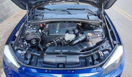 BMW-X1-2012