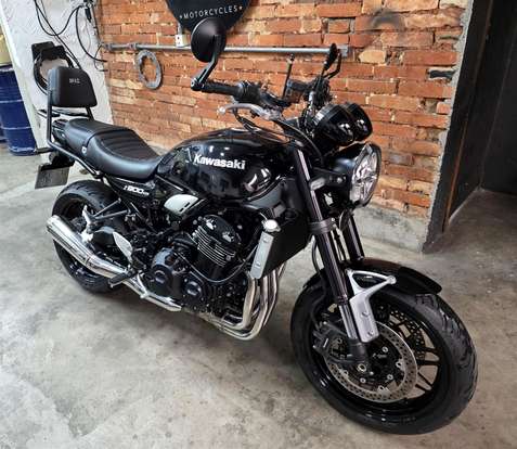 KAWASAKI-Z900RS-2019