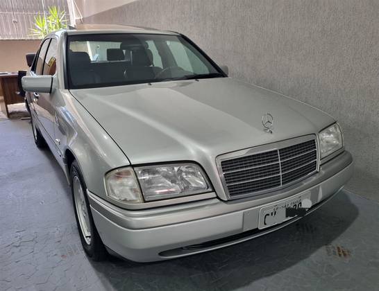 MERCEDES-BENZ C 180 1.8 CLASSIC PLUS GASOLINA 4P MANUAL