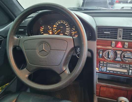 MERCEDES-BENZ-C 180-1.8 CLASSIC PLUS GASOLINA 4P MANUAL MERCEDES-BENZ-C 180-1997