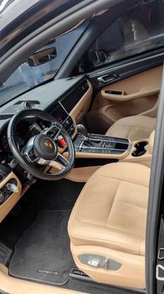 PORSCHE-MACAN-2021