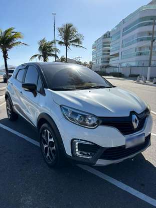RENAULT-CAPTUR-2018