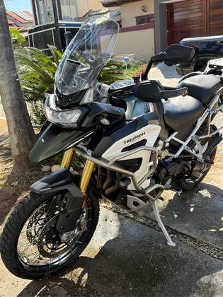 TRIUMPH TIGER 1200 RALLY EXPLORER 