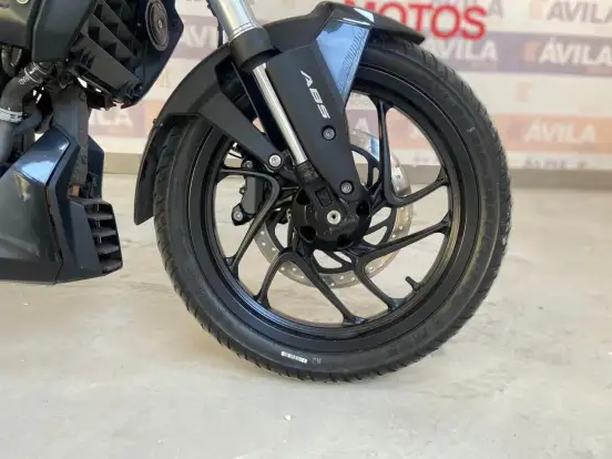 BAJAJ-DOMINAR 200-2024
