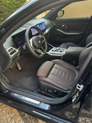 BMW-320i-2025