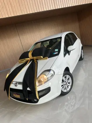 FIAT PUNTO 1.4 ATTRACTIVE 8V FLEX 4P MANUAL