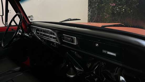 FORD-F-100-1980