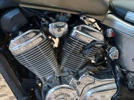 HONDA-SHADOW 600C VT HONDA-SHADOW 600C VT-2001