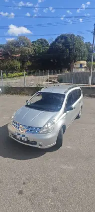 NISSAN GRAND LIVINA 1.8 SL 16V FLEX 4P AUTOMÁTICO