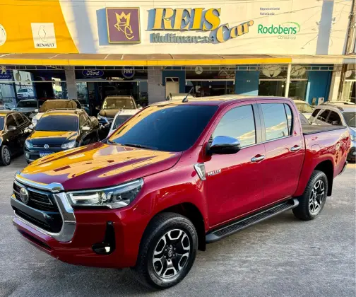 TOYOTA HILUX 2.8 D-4D TURBO DIESEL CD SRX 4X4 AUTOMÁTICO