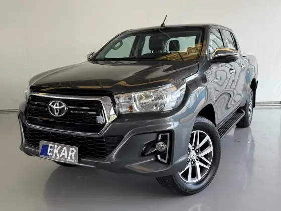 TOYOTA HILUX 2.8 SRV 4X4 CD 16V DIESEL 4P AUTOMÁTICO