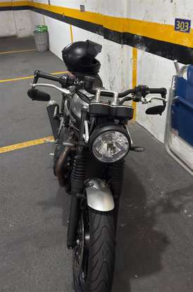 TRIUMPH-SPEED TWIN-2020