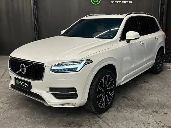 VOLVO-XC90-2.0 D5 DIESEL MOMENTUM AWD GEARTRONIC VOLVO-XC90-2017