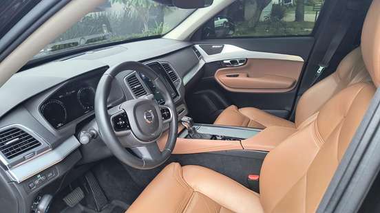 VOLVO-XC90-2.0 T6 GASOLINA MOMENTUM AWD GEARTRONIC VOLVO-XC90-2017