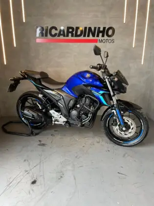 YAMAHA FZ25 FAZER ABS YAMAHA FZ25 FAZER ABS