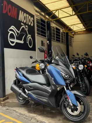 YAMAHA XMAX ABS 