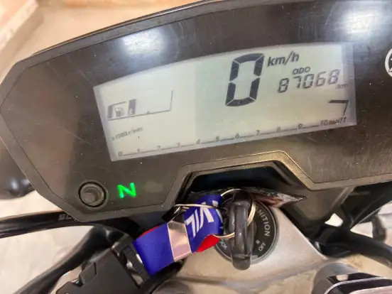 YAMAHA-YS 250 FAZER YAMAHA-YS 250 FAZER-2015