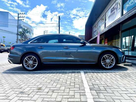 AUDI-A4-2.0 TFSI GASOLINA PRESTIGE PLUS S TRONIC AUDI-A4-2020