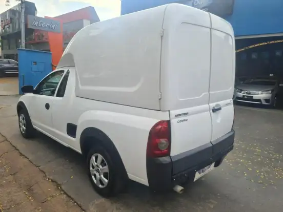 CHEVROLET-MONTANA-1.4 MPFI COMBO FURGÃO 8V ECONO FLEX 2P MANUAL CHEVROLET-MONTANA-2010