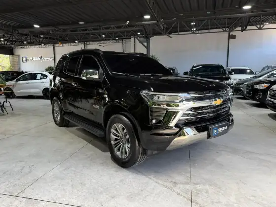 CHEVROLET TRAILBLAZER 2.8 16V TURBO DIESEL HIGH COUNTRY 7L 4X4 AUTOMÁTICO