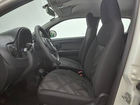 /en/city/cate-car-used-car/fiat-mobi-2024-1-0-evo-flex-like-manual-43837958946620416/-16
