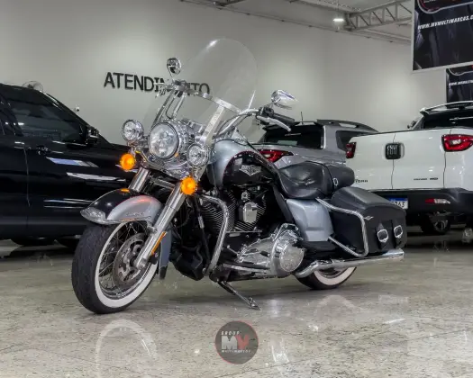 HARLEY-DAVIDSON ROAD KING CLASSIC HARLEY-DAVIDSON ROAD KING CLASSIC