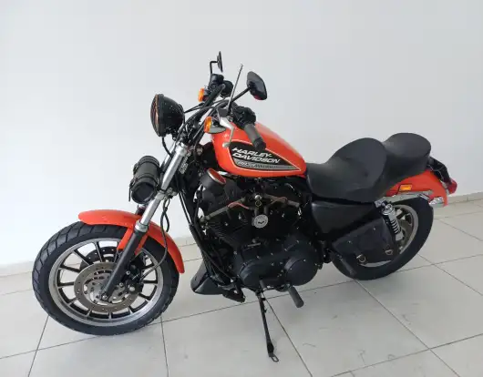 HARLEY-DAVIDSON-SPORTSTER XL 883 R-2009