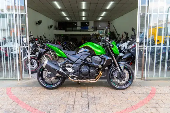 KAWASAKI-Z-750 KAWASAKI-Z-750-2012