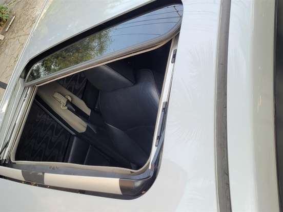 NISSAN-TIIDA-1.8 SL 16V FLEX 4P AUTOMÁTICO NISSAN-TIIDA-2012