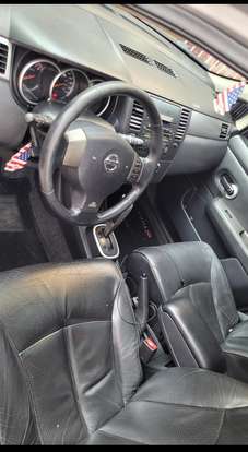 NISSAN-TIIDA-2012