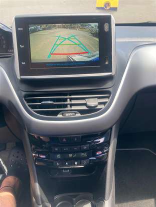 PEUGEOT-2008-2022