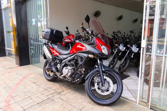 SUZUKI V-STROM 650 ABS SUZUKI V-STROM 650 ABS