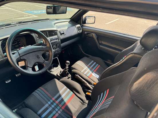VOLKSWAGEN-GOLF-1994