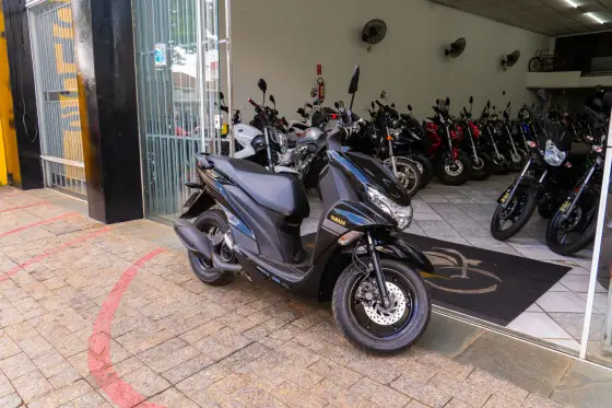 YAMAHA FLUO 125 ABS 