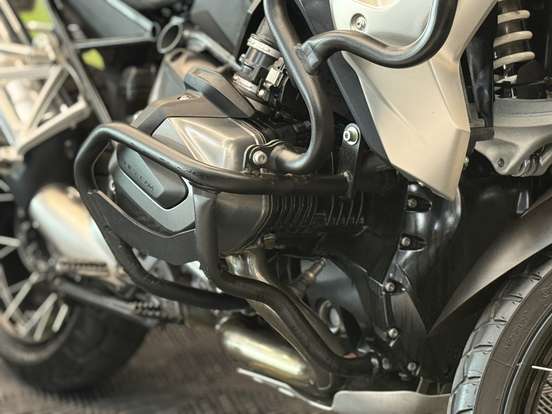 BMW-R 1250 GS ADVENTURE PREMIUM + EXCLUSIVE-2019