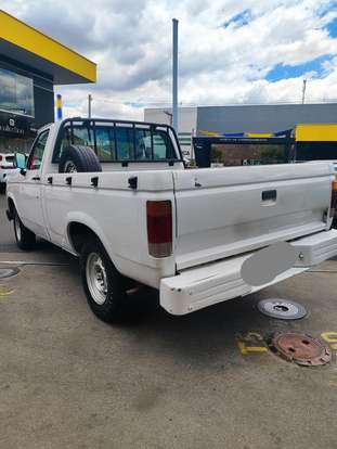 CHEVROLET-D20-1992