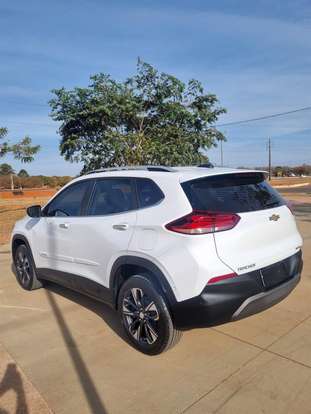 CHEVROLET-TRACKER-2024