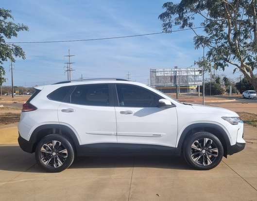 CHEVROLET-TRACKER-2024