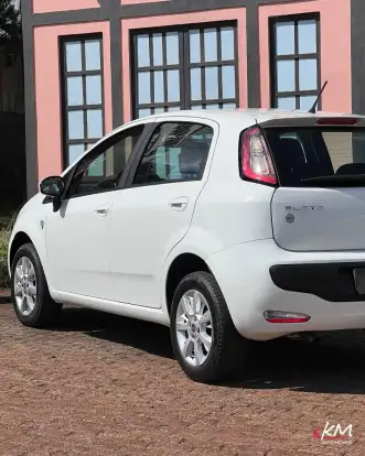 FIAT-PUNTO-1.4 ATTRACTIVE 8V FLEX 4P MANUAL FIAT-PUNTO-2015