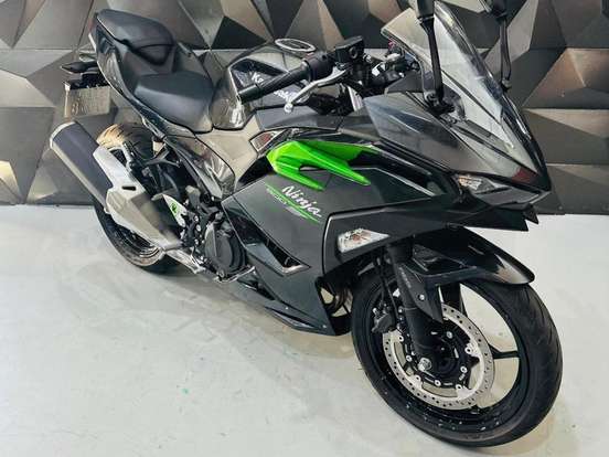 KAWASAKI-NINJA 500-2025