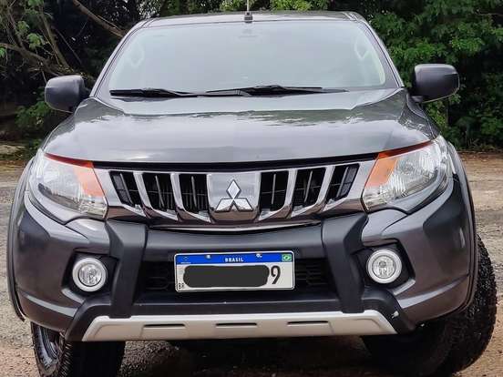 MITSUBISHI-L200 TRITON-2.4 16V TURBO DIESEL OUTDOOR GLS CD 4X4 AUTOMÁTICO MITSUBISHI-L200 TRITON-2021