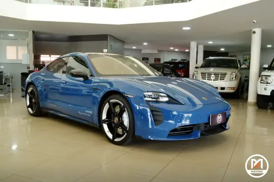 PORSCHE TAYCAN TURBO ELÉTRICO PORSCHE TAYCAN TURBO ELÉTRICO