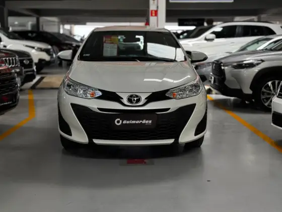 TOYOTA YARIS 1.3 16V FLEX XL LIVE MULTIDRIVE