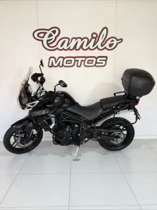 TRIUMPH TIGER 800 XRX 