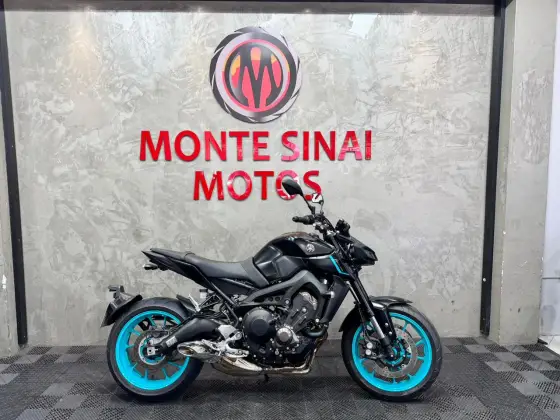 YAMAHA MT-09 